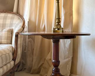 Antique Tilt Top Table