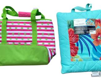 Insulated Tote and Lawn Blanket 