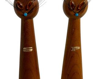 Mid Century Wood Cat Salt Pepper Shakers 