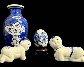 Blue Chinoiserie Miniature Lot 
