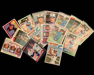 Phil Niekro Vintage Baseball Card Lot. 5 x All-Star / 5 x Gold Glove Award Winner / HOF