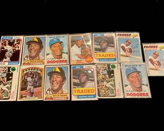 Willie Davis Vintage Baseball Card Lot. 2 x All-Star / 2 x World Series Champion / 3 x Gold Gloves / Dodgers