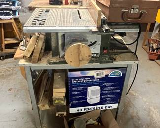 Makita Table saw with wheel modification