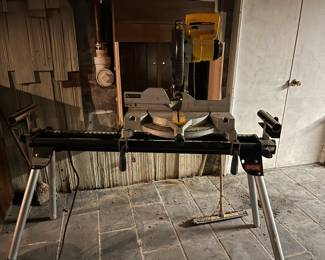Ryobi saw table and saw