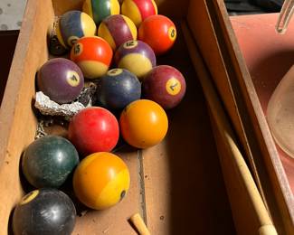 Antique billiard balls