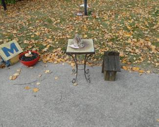 More smaller outdoor items