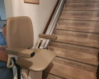 Pinnacle SL600 Stair Lift