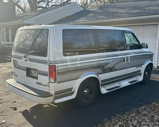 Mechanic Owned, 1996 GMC Sierra Van Runs and Drives w/186xxx miles