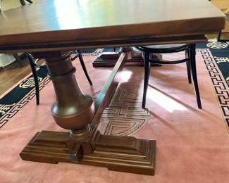 55 WilliamsSonoma Dining Table Base Detailmin