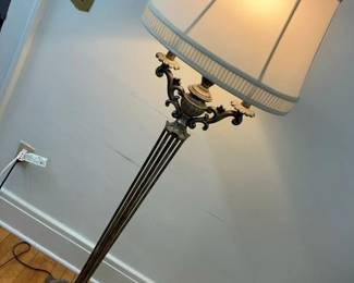 55 Ornate Floor Lampmin