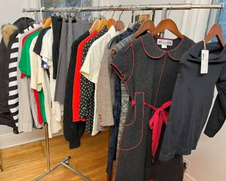 55 Petite Designer MidMarket Clothing Samplermin