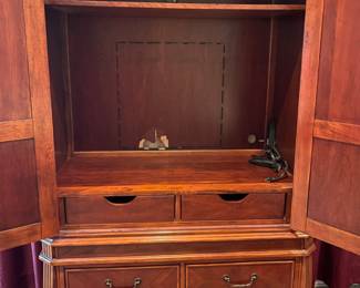 King Size Bedroom Set-Sleigh Bed, Dresser with Mirror, Highboy Dresser, Armoire, Nightstand $1600