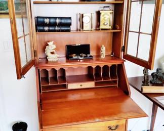 EXCELLENT CONDITION SECRETARY