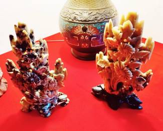 VINTAGE CHINESE NATURAL SOAPSTONE ORNATE HAND CARVING