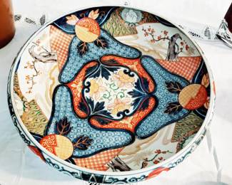 IMARI VINTAGE BOWL