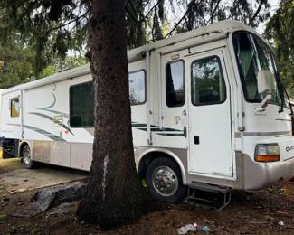 2000 Newmar Dutch Star 40' Diesel pusher motorhome