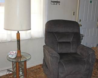 Table Lamp, (3d lamp in basement) & Electric Recliner