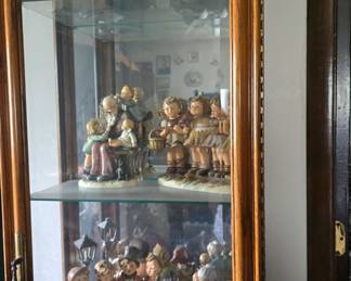 Larger Hummel, Goebel's