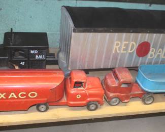 Texacp Trucl, Red Ball Truck