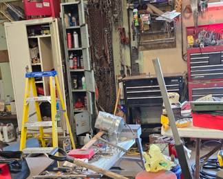 Tools Tool Chests Boxes Stool Ladder Hand and Power Tools