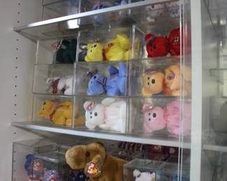 Vintage Beannie Babies, just in time for Christmas