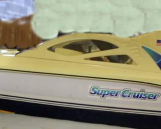 Super Cruiser Model Boat