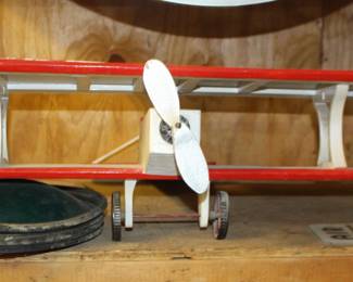 Model Plane and Glass for Traffic Lights