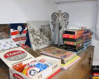 Collector Pins, VSH, Angel, Coin Holders