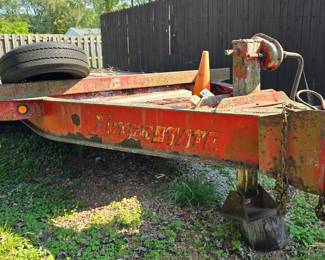 Interstate Commercial Hauler Trailer  will be one of the 60 items to be part of the on line auction along with the house