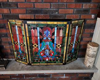 BEAUTIFUL Stained Glass Fireplace Screen