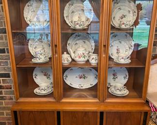 Mid century modern china cabinet 
