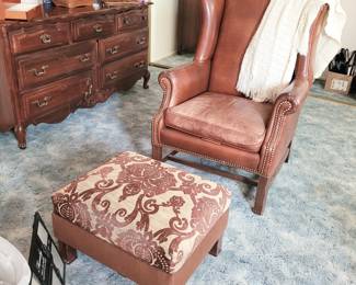 $30 - Saturday on Leather club chair 