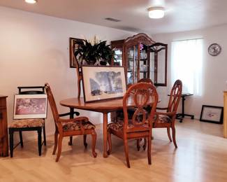 Wood 5 pc dining set $125