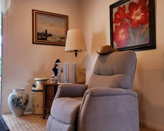 New grey recliner $100