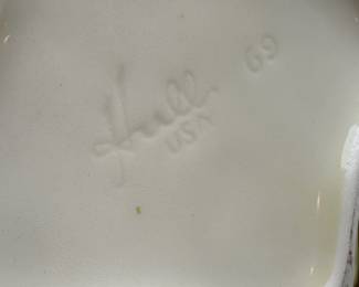 Hull Pottery Goose Planter