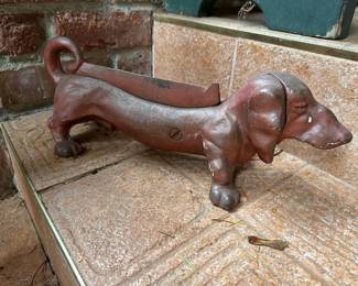 Red Painted Cast Iron Weiner Dog Boot Scraper/Door Stop
