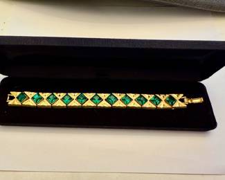 Art Deco Emerald Green Crystal Glass Rhinestone Gold Tone Bracelet