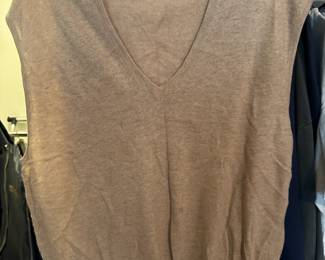 Saks Fifth Avenue 100% Cashmere Brown V-Neck Sleeveless Sweater