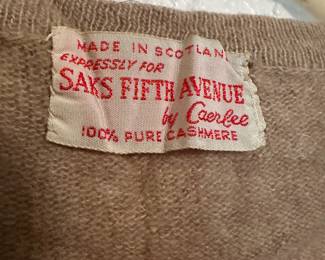 Saks Fifth Avenue 100% Cashmere Brown V-Neck Sleeveless Sweater