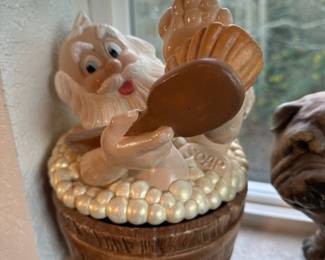 Santa Taking A Bath Trinket Box