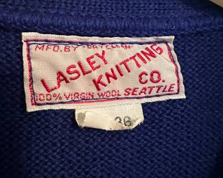 Lasley Knitting Co. 100% Virgin Wool Navy Blue V-Neck Sweater - Size 36