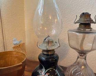 Black Oil Lamp with Floral Design, Clear Glass Oil Lamp