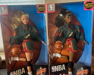 2 New in the Box 1998 Mattel NBA Seattle Sonics Barbies