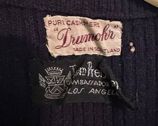 Drumohr Pure Cashmere Black V-Neck Sleeveless Sweater