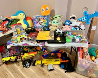 Pokémon, Nerf Guns and Toys