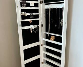 Wall Hanging Jewelry Safe / Jewelry Box