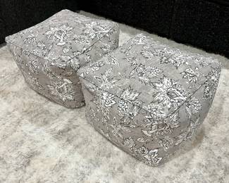 Poufs 
