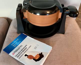 Waffle Maker 