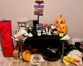 Halloween Decor
