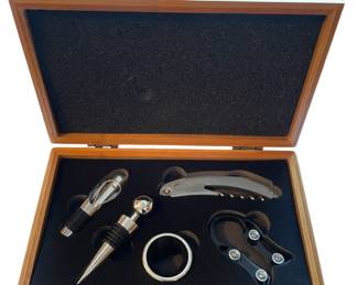 Motiva 5 Piece Wine Connoisseur Set
